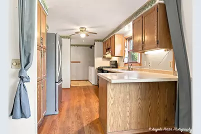 1815 Grandview Drive, Johnsburg, IL 60051 - Photo 10