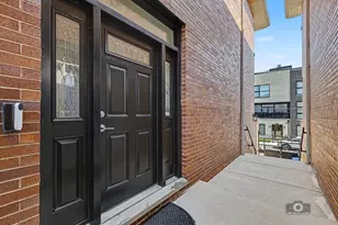 3216 S Stewart Ave, Chicago, IL 60616 - Photo 2