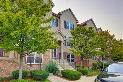 318 Laurel Avenue, Des Plaines, IL 60016 - Photo 2