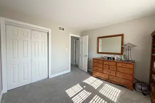 684 Cherokee Dr, Bourbonnais, IL 60914 - Photo 16