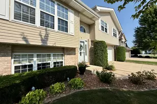 684 Cherokee Dr, Bourbonnais, IL 60914 - Photo 2