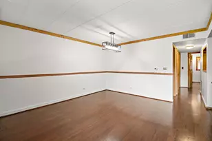 9608 W Higgins Rd, Rosemont, IL 60018 - Photo 6