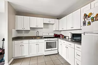 4850 S Lake Park Avenue #2109B, Chicago, IL 60615 - Photo 4