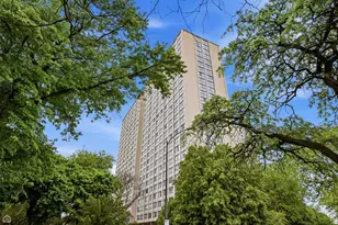 4850 S Lake Park Ave, Chicago, IL 60615 - Photo 2