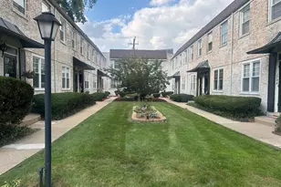 1762 W 95th Pl, Chicago, IL 60643 - Photo 4