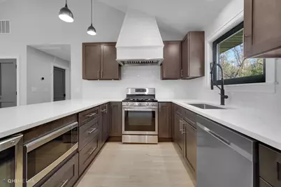 66 Mionske Drive, Lake Zurich, IL 60047 - Photo 12