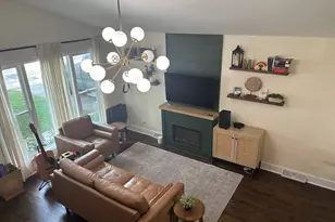 15208 Lawndale Ave, Midlothian, IL 60445 - Photo 6