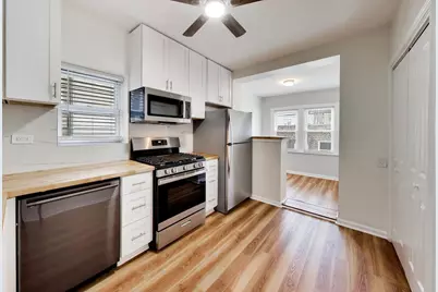 5418 N Artesian Avenue #1, Chicago, IL 60625 - Photo 8