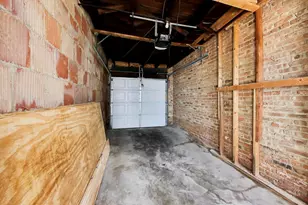 5418 N Artesian Ave, Chicago, IL 60625 - Photo 22