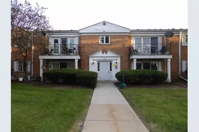 1100 N Farnsworth Avenue #2A, Aurora, IL 60505 - Photo 1