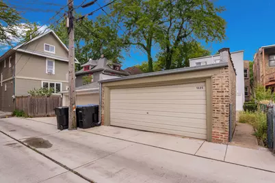 1335 W Hollywood Avenue, Chicago, IL 60660 - Photo 28