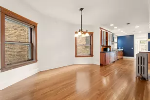 1335 W Hollywood Ave, Chicago, IL 60660 - Photo 6