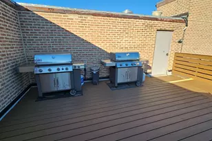 2250 N Lincoln Ave, Chicago, IL 60614 - Photo 16