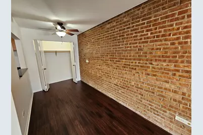 2250 N Lincoln Avenue #205, Chicago, IL 60614 - Photo 4