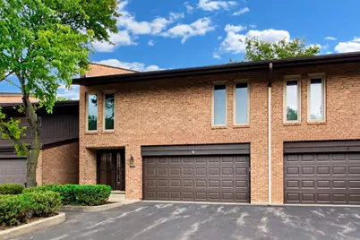 1712 Wildberry Drive #B, Glenview, IL 60025 - Photo 2
