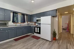 110 S Grant St, Saybrook, IL 61770 - Photo 18