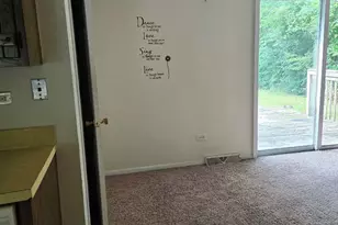 1213 Brentwood Pl, Joliet, IL 60435 - Photo 12