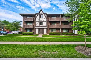 1012 Centurion Ln, Vernon Hills, IL 60061 - Photo 1