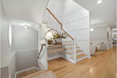 709 E Sunnyside Avenue, Libertyville, IL 60048 - Photo 6