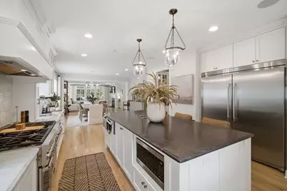 709 E Sunnyside Avenue, Libertyville, IL 60048 - Photo 16