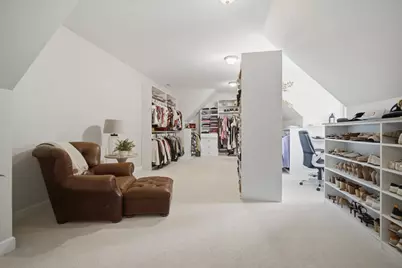 709 E Sunnyside Avenue, Libertyville, IL 60048 - Photo 38