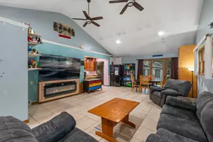 [Address not provided], Woodstock, IL 60098 - Photo 4