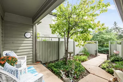 900 Shoreline Road, Lake Barrington, IL 60010 - Photo 6