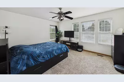 6787 Slate Drive, Carpentersville, IL 60110 - Photo 14
