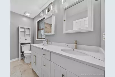 511 Cottonwood Lane, Schaumburg, IL 60193 - Photo 14