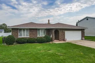 521 Hawthorne Ln, Peotone, IL 60468 - Photo 6