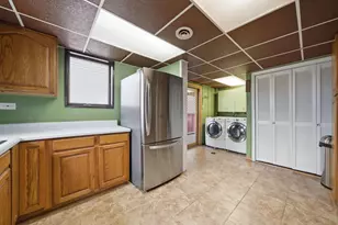6559 W 60th Pl, Chicago, IL 60638 - Photo 8