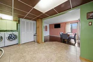 6559 W 60th Pl, Chicago, IL 60638 - Photo 10