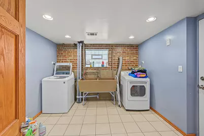 6218 W Huntington Street, Chicago, IL 60646 - Photo 32