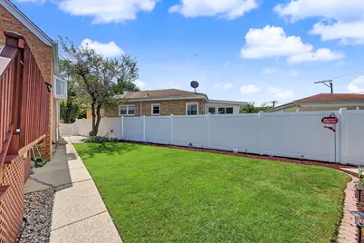 6218 W Huntington Street, Chicago, IL 60646 - Photo 38