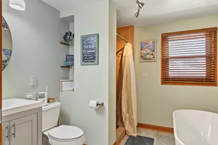 6218 W Huntington St, Chicago, IL 60646 - Photo 24