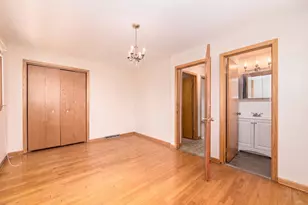 7234 W Fitch Ave, Chicago, IL 60631 - Photo 12