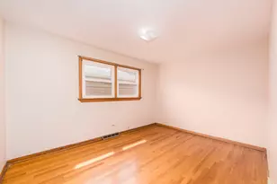 7234 W Fitch Ave, Chicago, IL 60631 - Photo 8