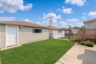 7234 W Fitch Ave, Chicago, IL 60631 - Photo 22