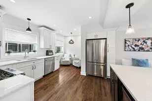 10303 S California Ave, Chicago, IL 60655 - Photo 10