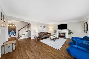 10303 S California Ave, Chicago, IL 60655 - Photo 16