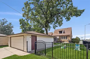 10303 S California Ave, Chicago, IL 60655 - Photo 30