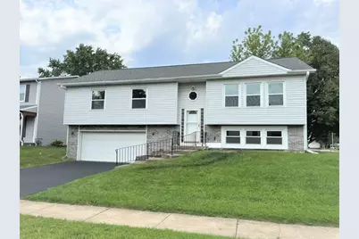 425 Canyon Trail, Carol Stream, IL 60188 - Photo 1