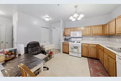 6710 S Keating Avenue #203, Chicago, IL 60629 - Photo 8