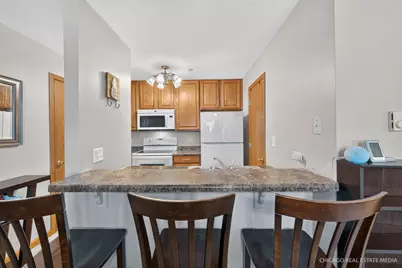 1375 Cunat Court #2C, Lake in the Hills, IL 60156 - Photo 4