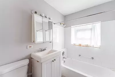 6401 S Albany Avenue, Chicago, IL 60629 - Photo 26