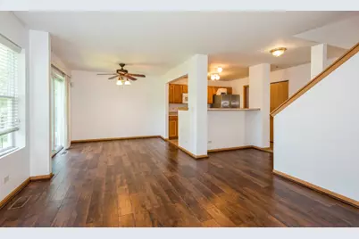 2341 Stoughton Circle #2341, Aurora, IL 60502 - Photo 4