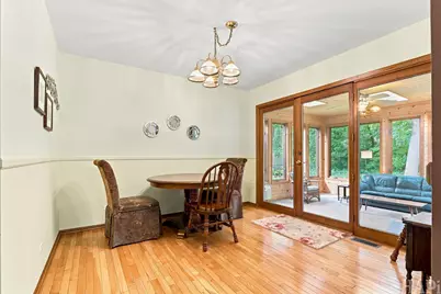564 Wilson Avenue, Park City, IL 60085 - Photo 8