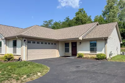 5604 Jackies Drive #R, Loves Park, IL 61111 - Photo 1