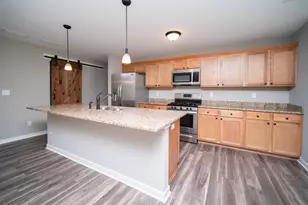 5604 Jackie's Dr, Loves Park, IL 61111 - Photo 2