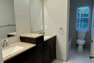 2032 Wedgewood Cir, Romeoville, IL 60446 - Photo 10